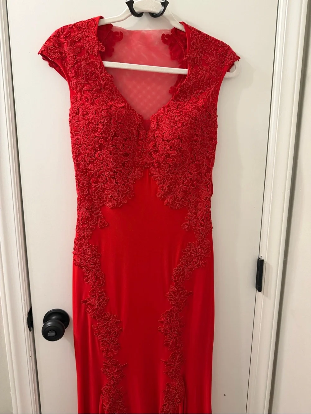 Betsy & Adam Red Lace Applique Illusion Mesh Mermaid Formal Gown Dress 4